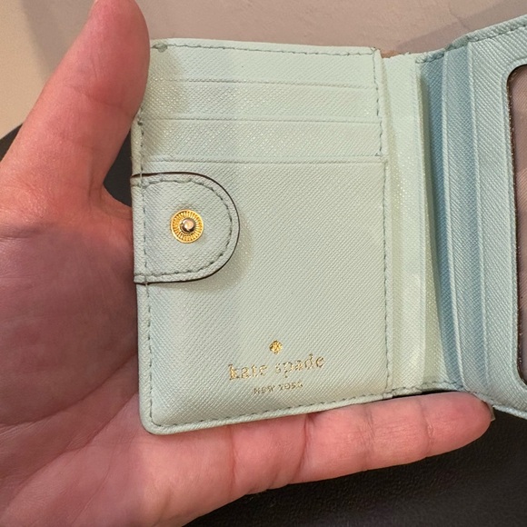 Kate Spade Mint Green Card Holder - Picture 4 of 7